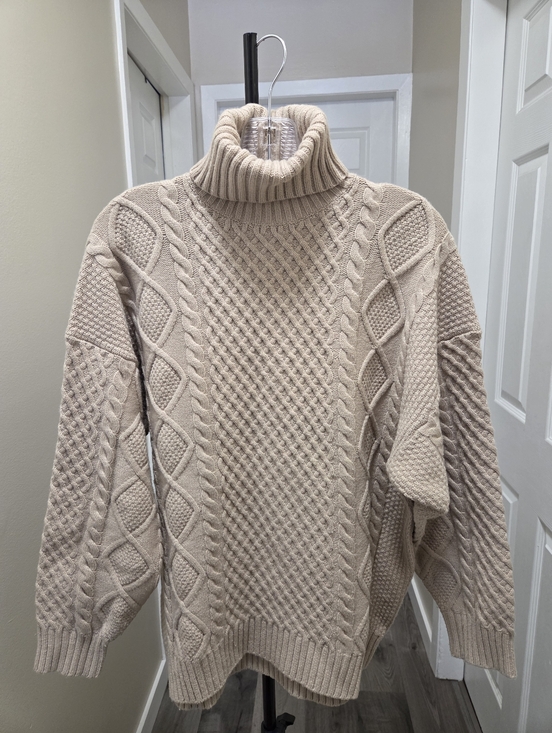 Aritzia Sweaters - Aritzia Sunday Best Merino Wool & Organic Cotton Blend Cable Knit Sweater